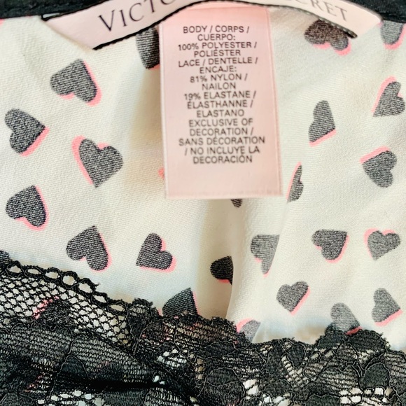 Victoria’s Secret Cami with Hearts and black lace - Picture 8 of 8